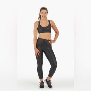 NWT SPANX METALLIC DOT PRINT ACTIVE 7/8 LEGGINGS IN NAVY/MULTI 2X